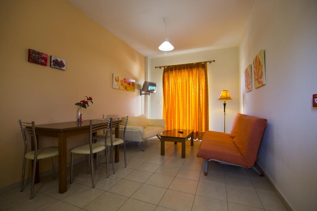 Vakis Apartments ซาคาโร ภายนอก รูปภาพ
